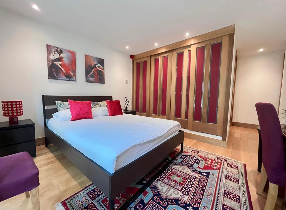 Luxury 2 Double Bedroom Flat - Kensington Londra Exterior foto