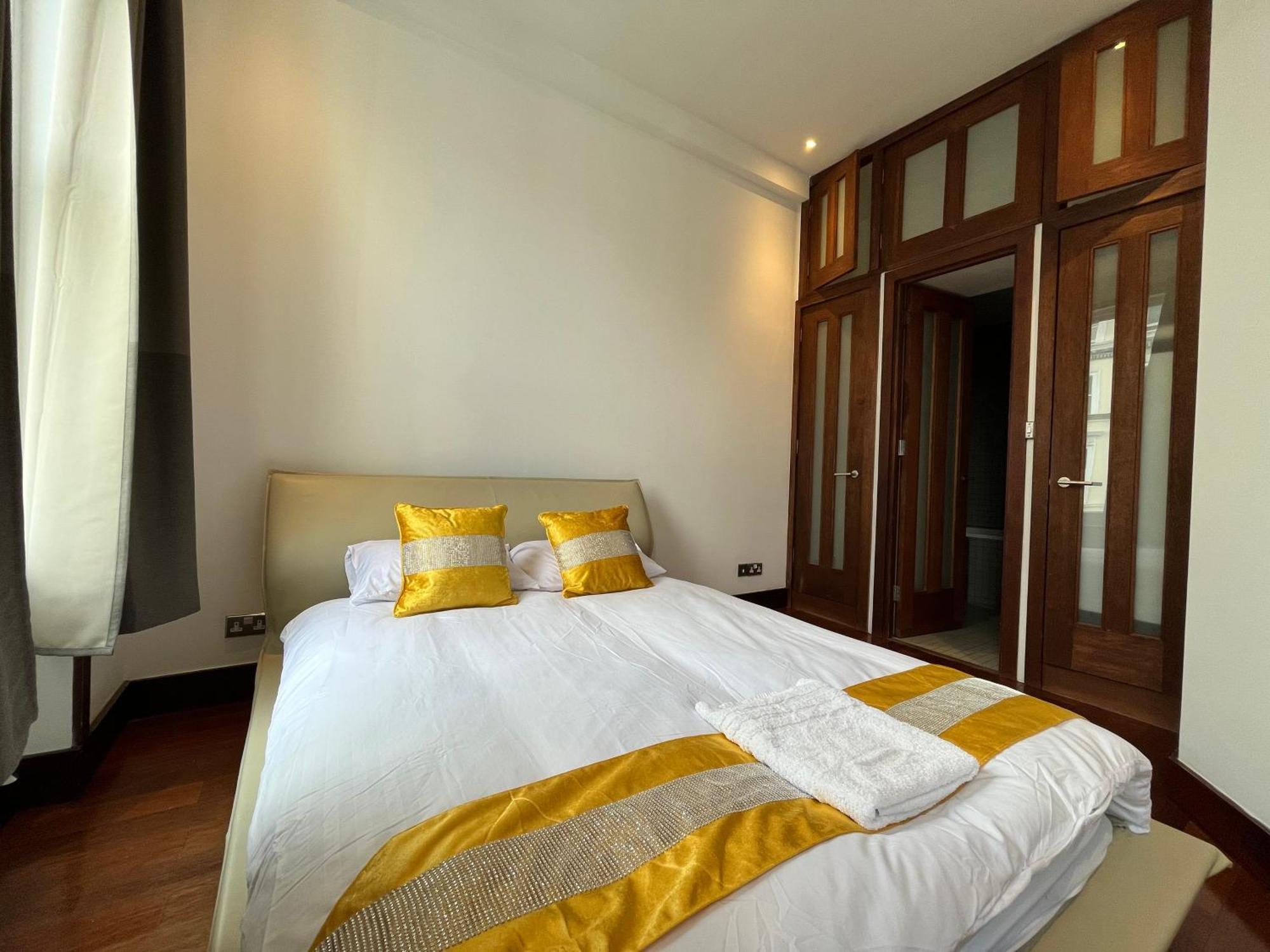 Luxury 2 Double Bedroom Flat - Kensington Londra Exterior foto